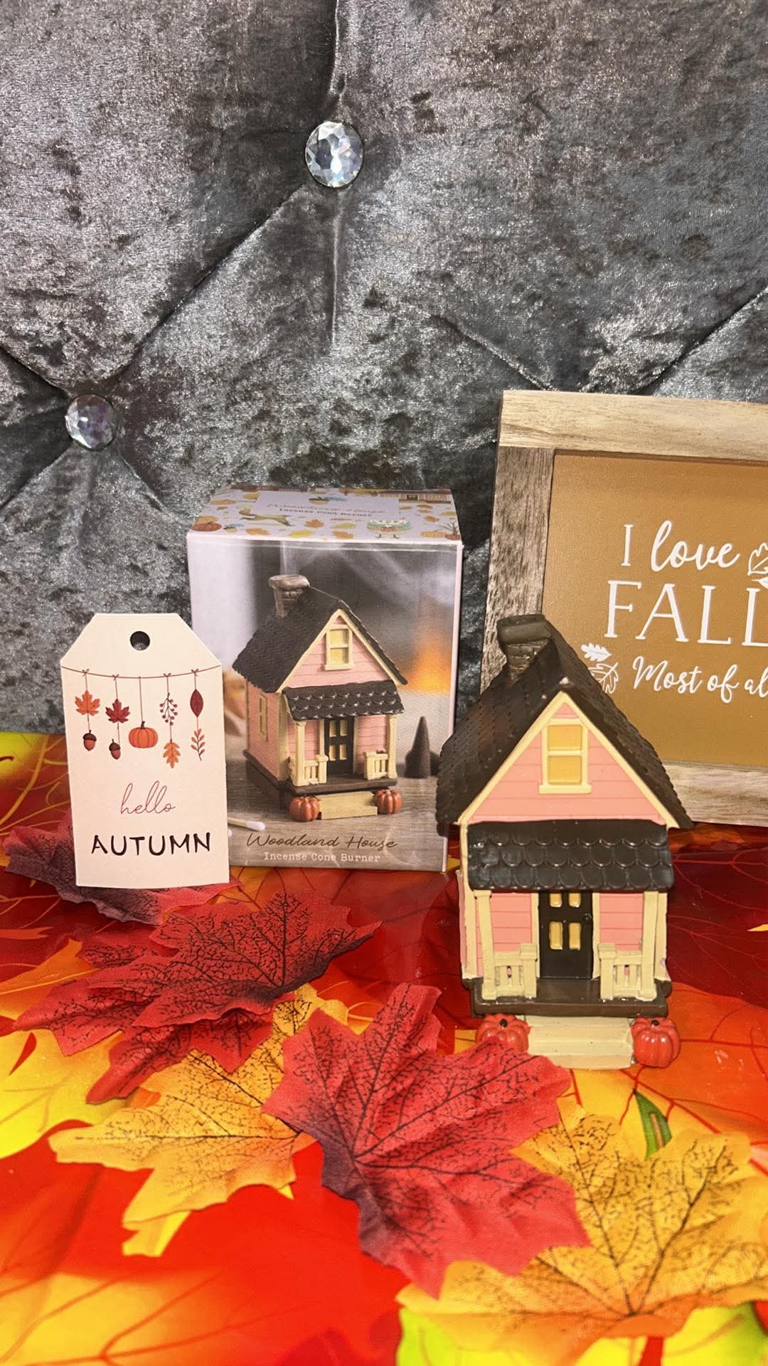 Autumn incense house with a free pack of incense cones