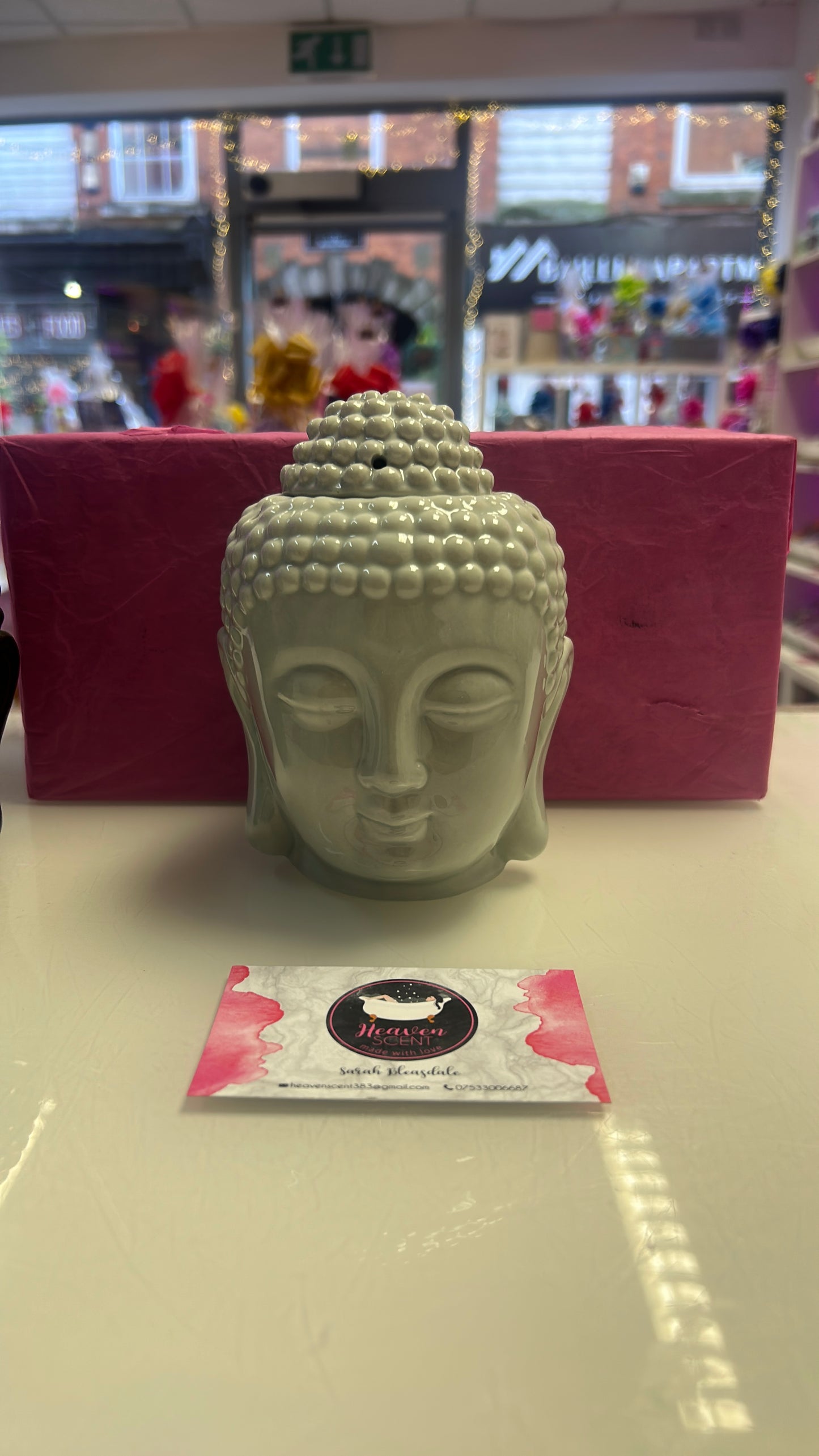 Buddah tealight wax burner with one free wax melt
