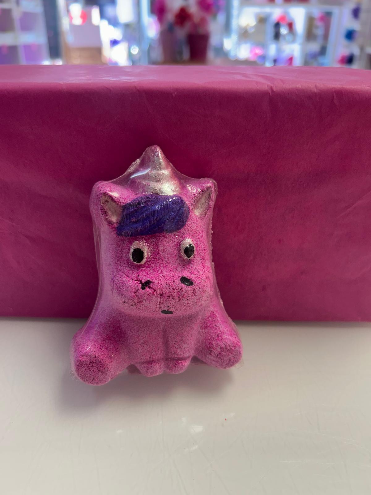 Unicorn bath bomb
