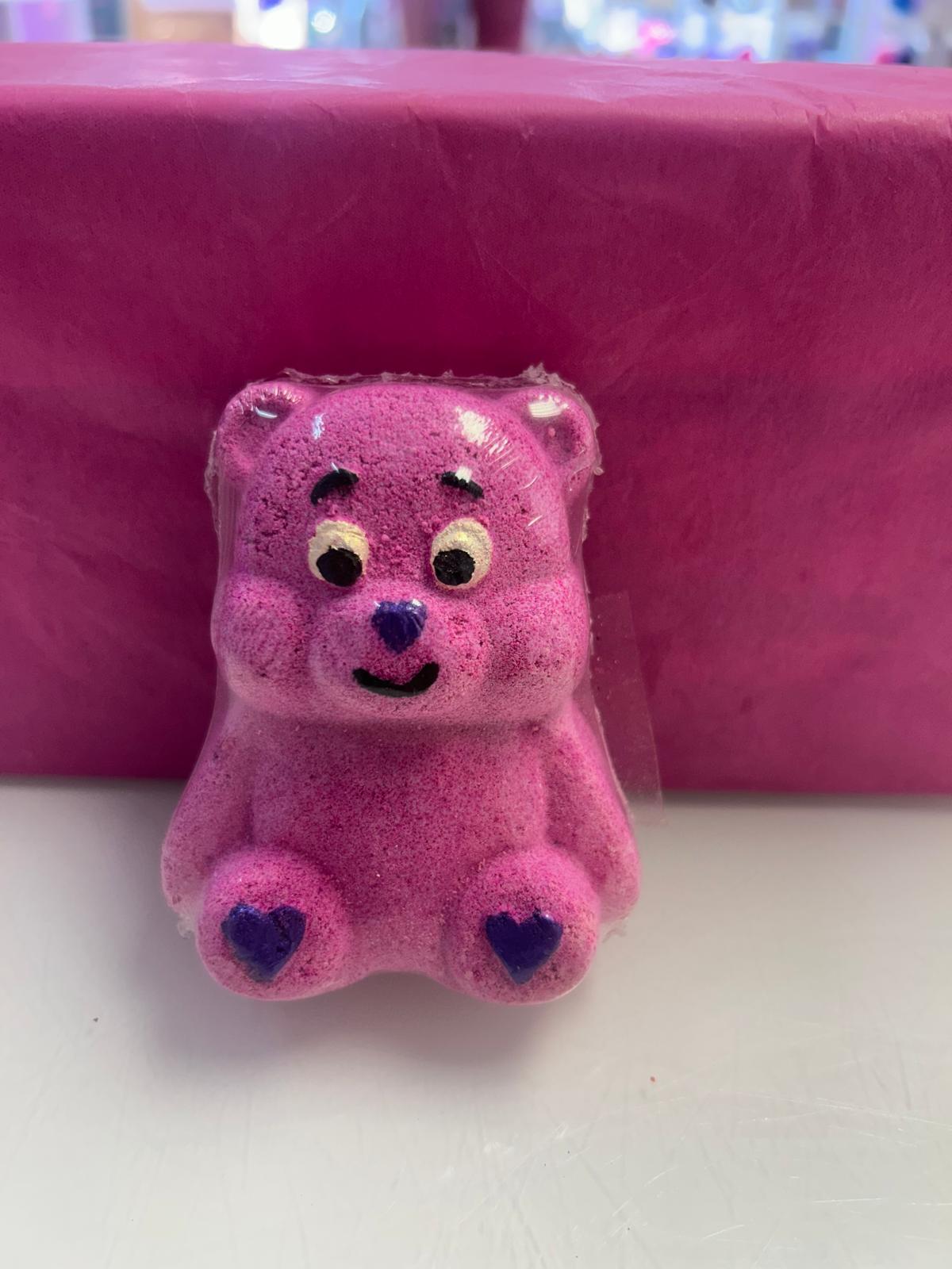 Cute bear bath bomb