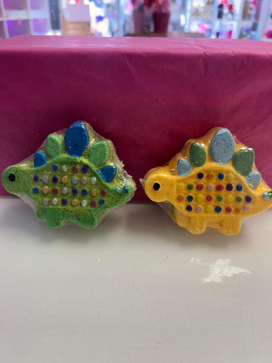 Dinosaur pop bath bomb