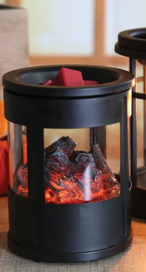 Burning embers electric burner and 3 free wax melt tubs